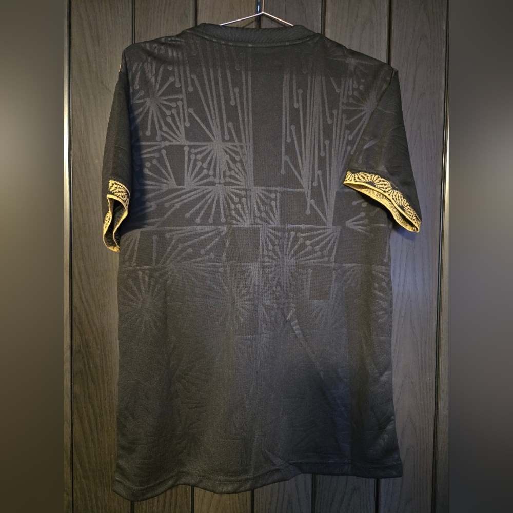 Mexico Soccer Jersey Gold Cup 2025 - Picture 8 of 8
